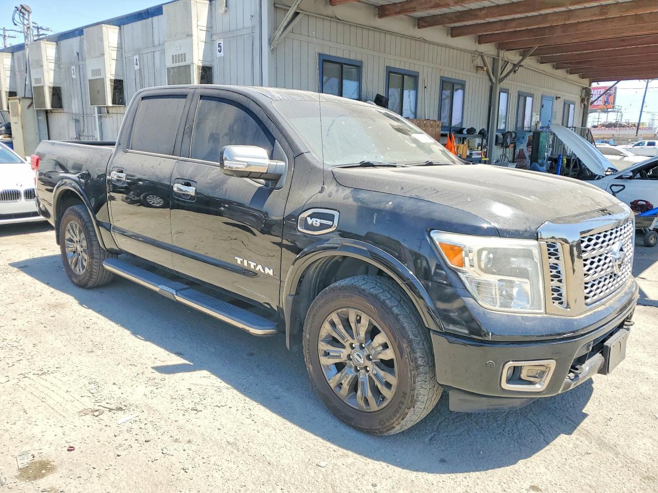 2017 Nissan Titan Platinum Reserve