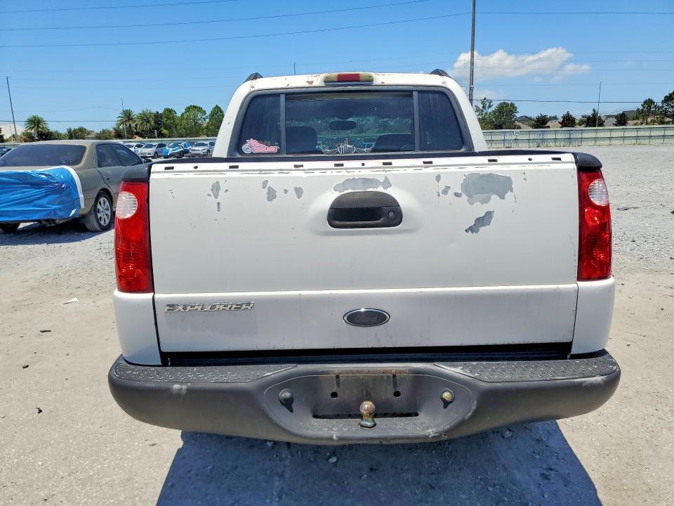 2004 Ford Explorer Sport Trac