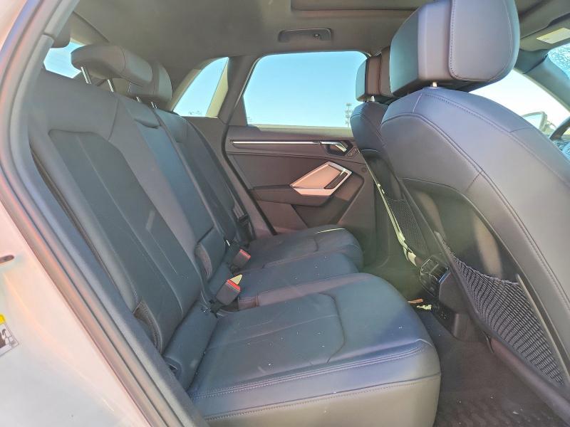 2022 Audi Q3 Premium 40