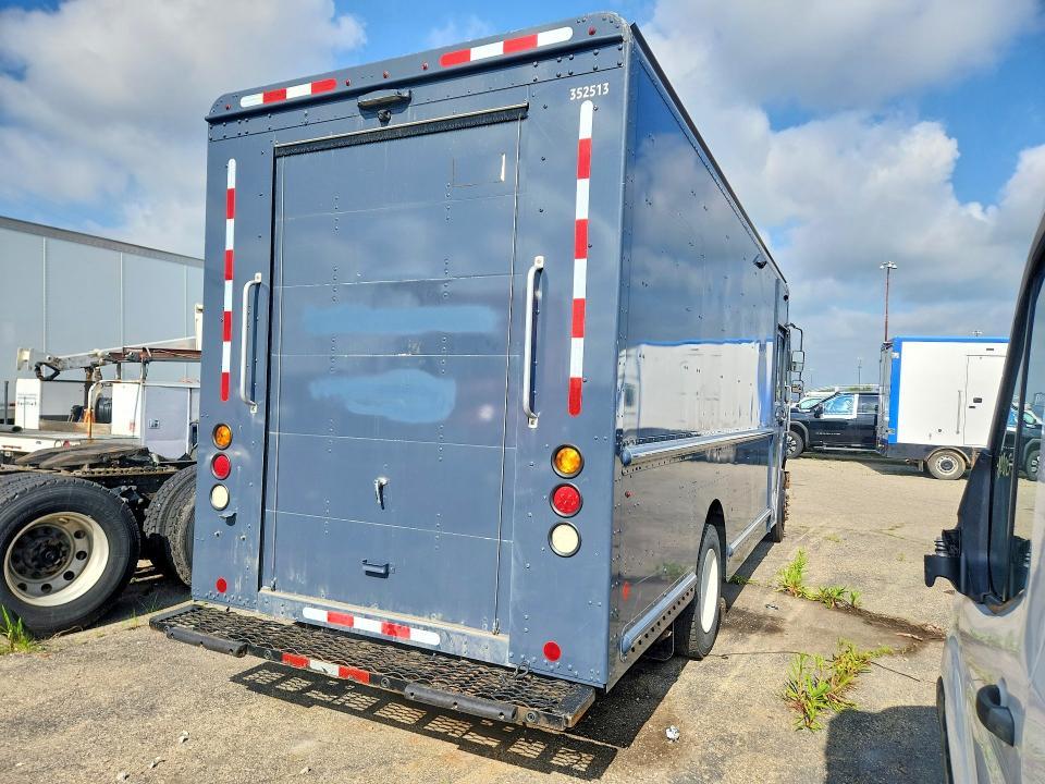 2020 Freightliner Chassis M Line WALK-IN Van
