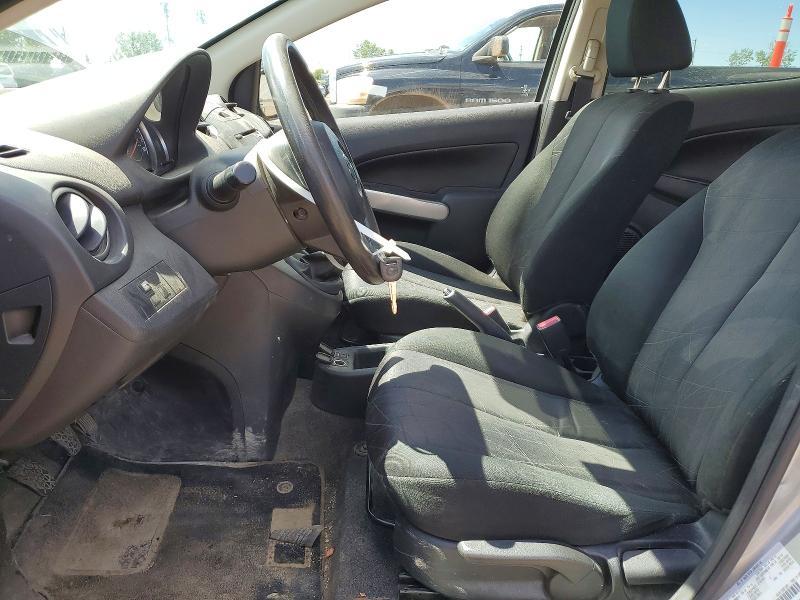 2014 Mazda 2 Sport