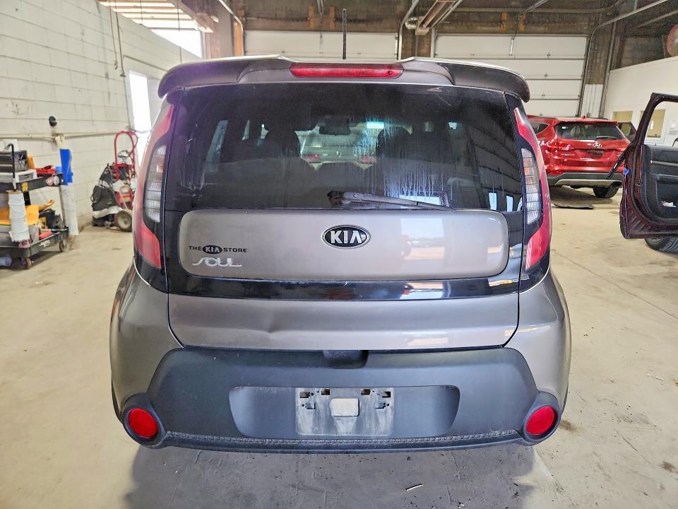 2016 KIA Soul Base