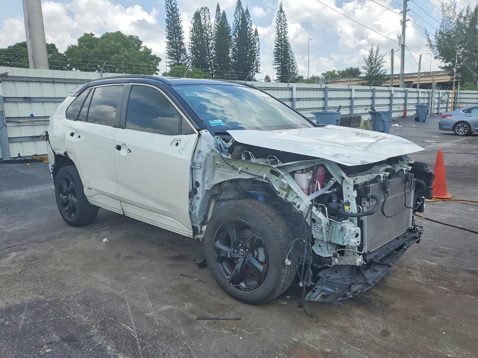 2021 Toyota Rav4 xse