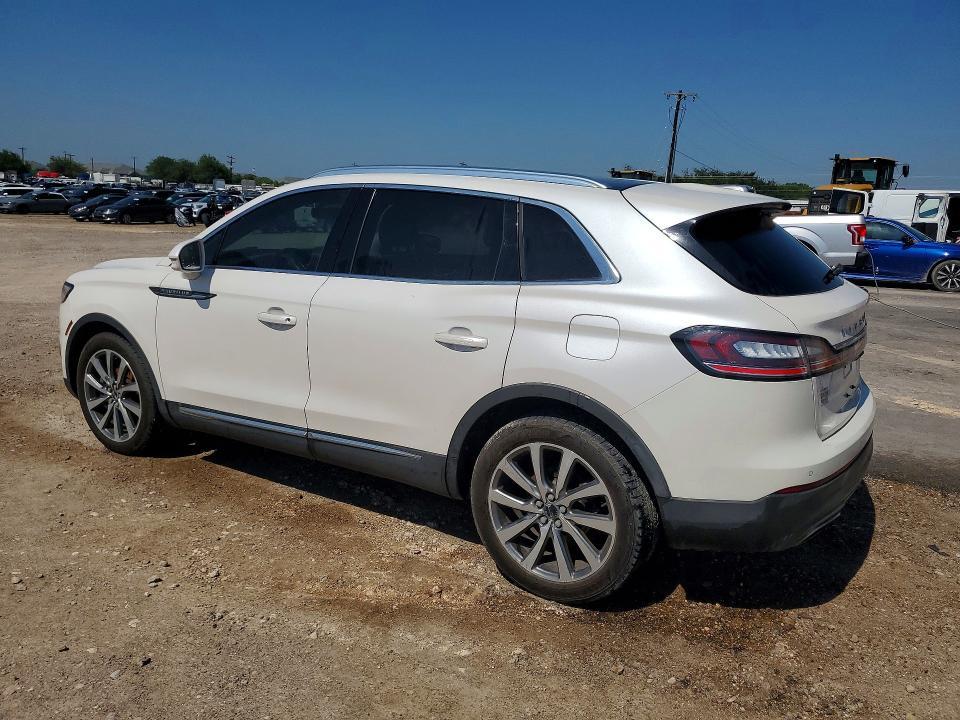 2019 Lincoln Nautilus Select