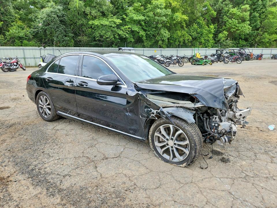 2016 Mercedes-Benz C300
