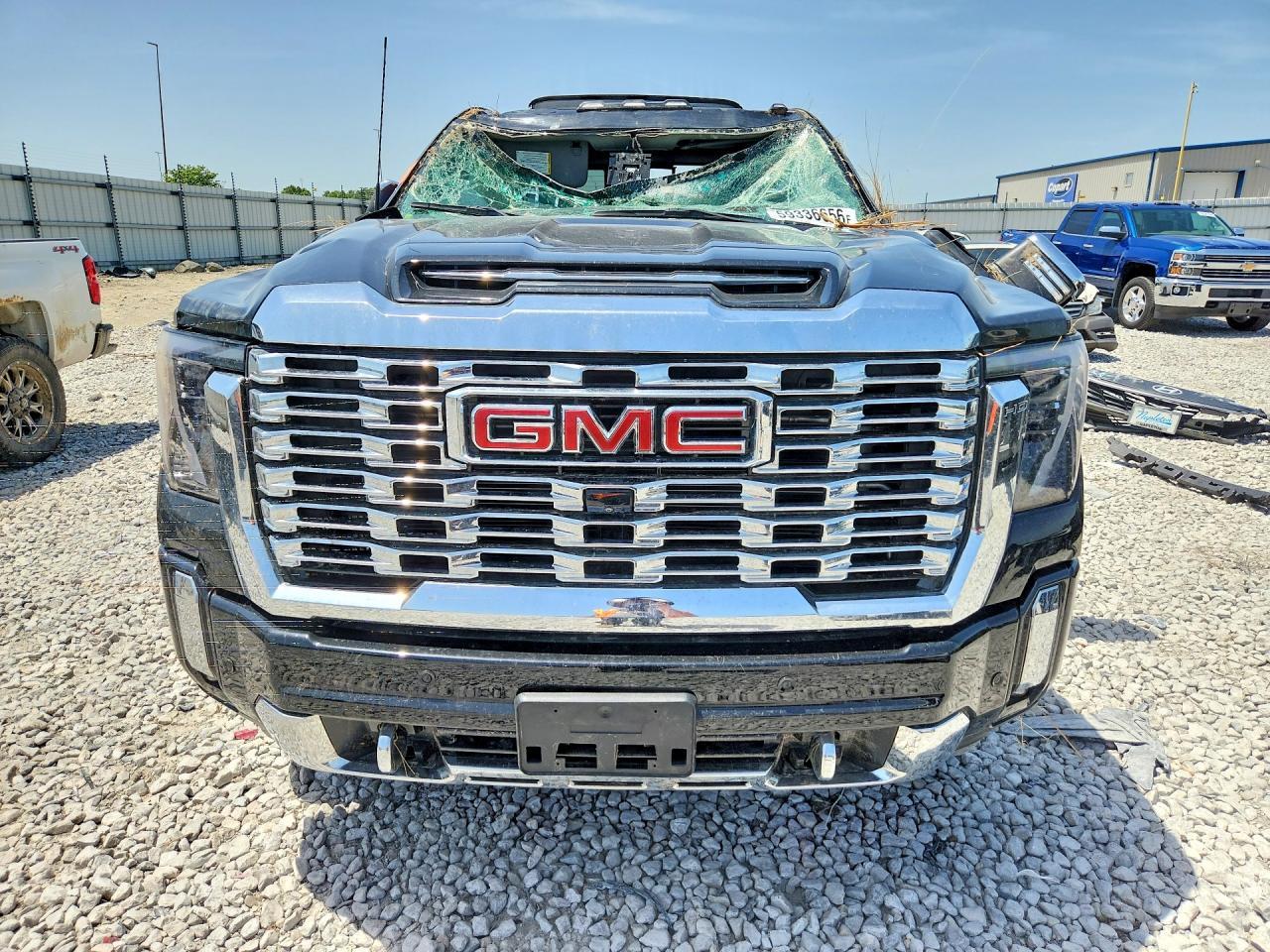 2025 GMC Sierra K2500 Denali