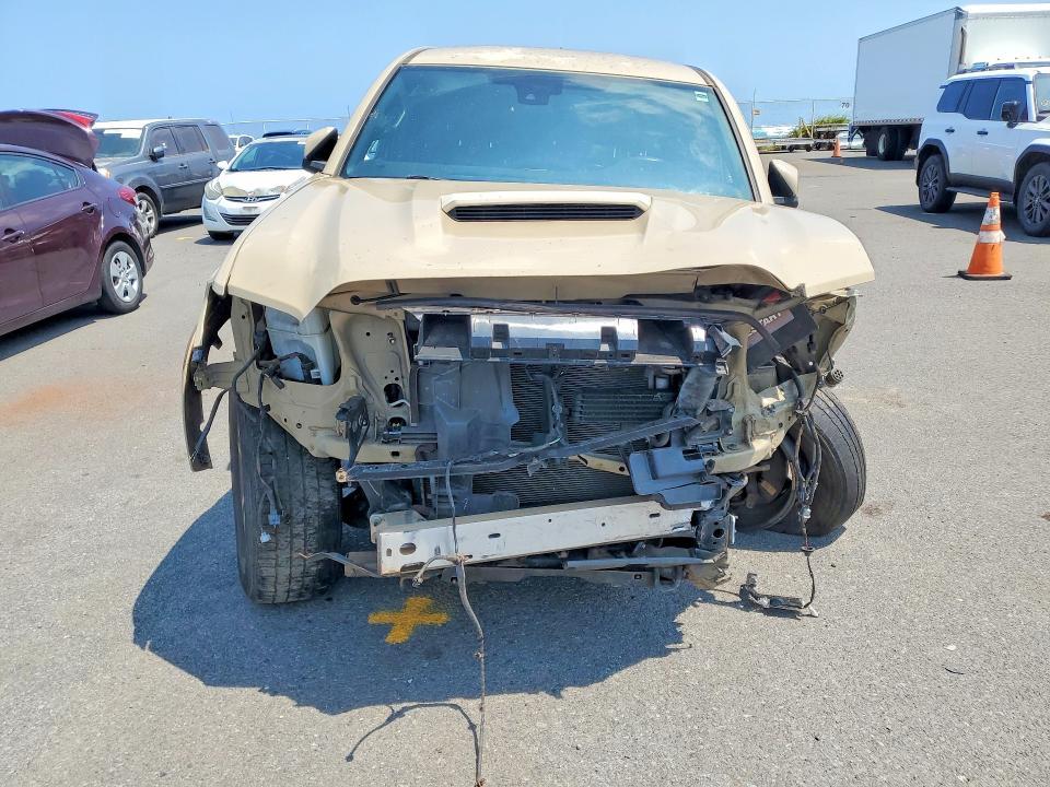 2018 Toyota Tacoma SR5 V6
