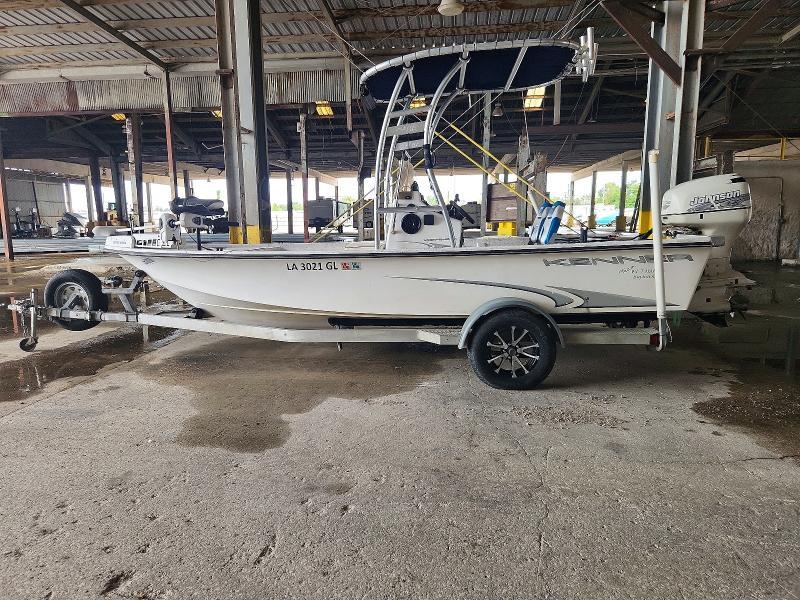 2001 Kenner Boat-Boat