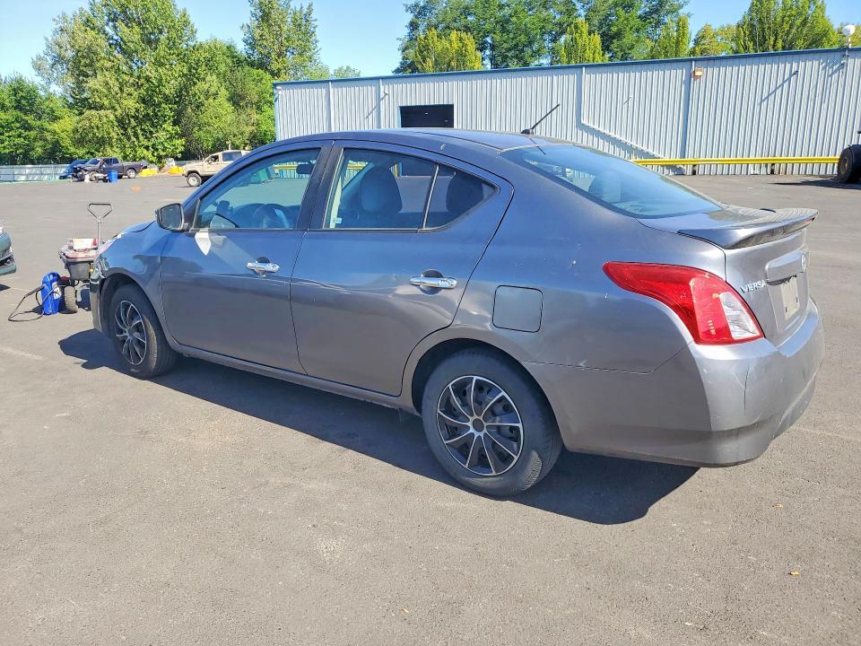 2017 Nissan Versa 1.6 sv