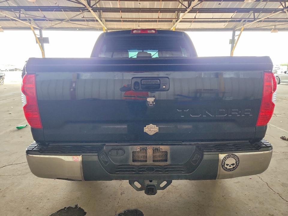 2016 Toyota Tundra SR5