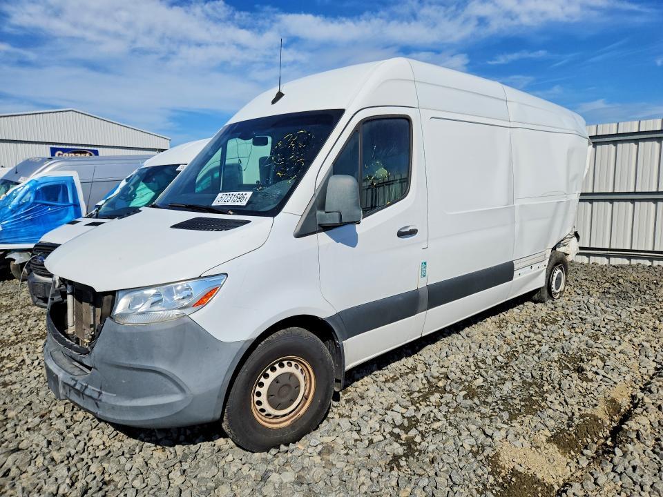 2020 Frht Sprinter 2500 Delivery van