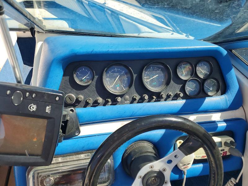 1990 Sea Ray SRV180