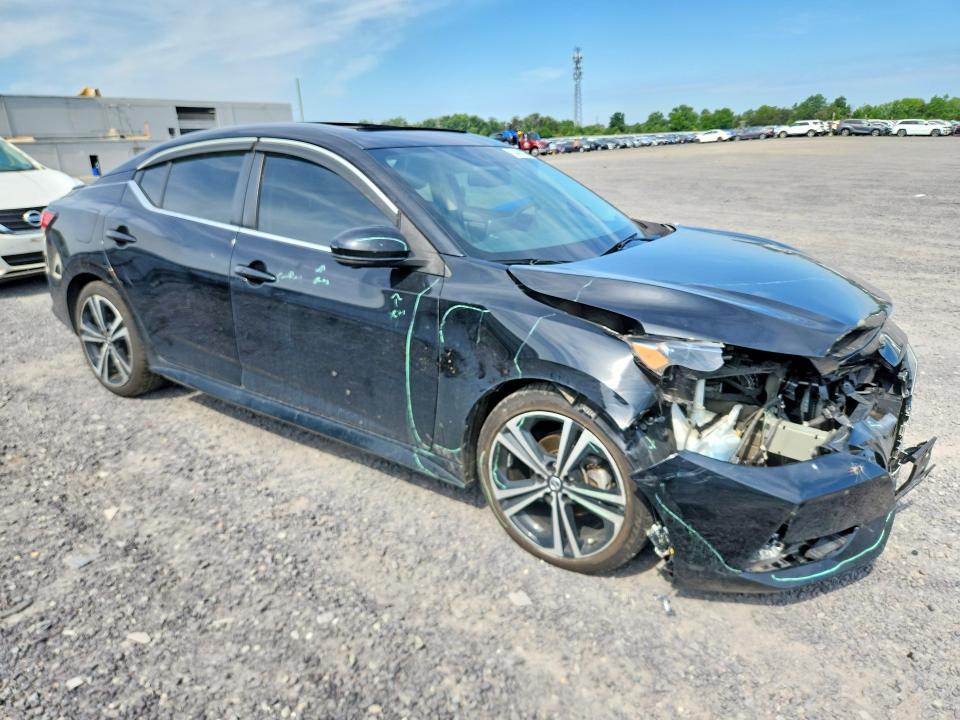 2021 Nissan Sentra sr