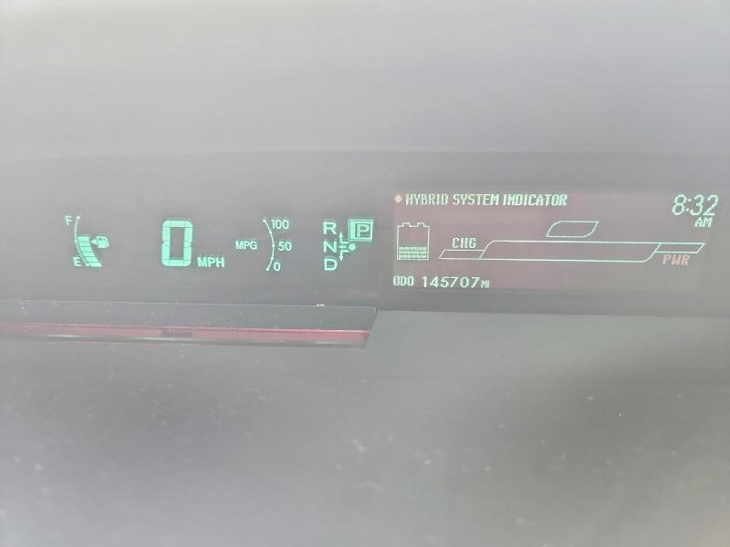 2010 Toyota Prius iii