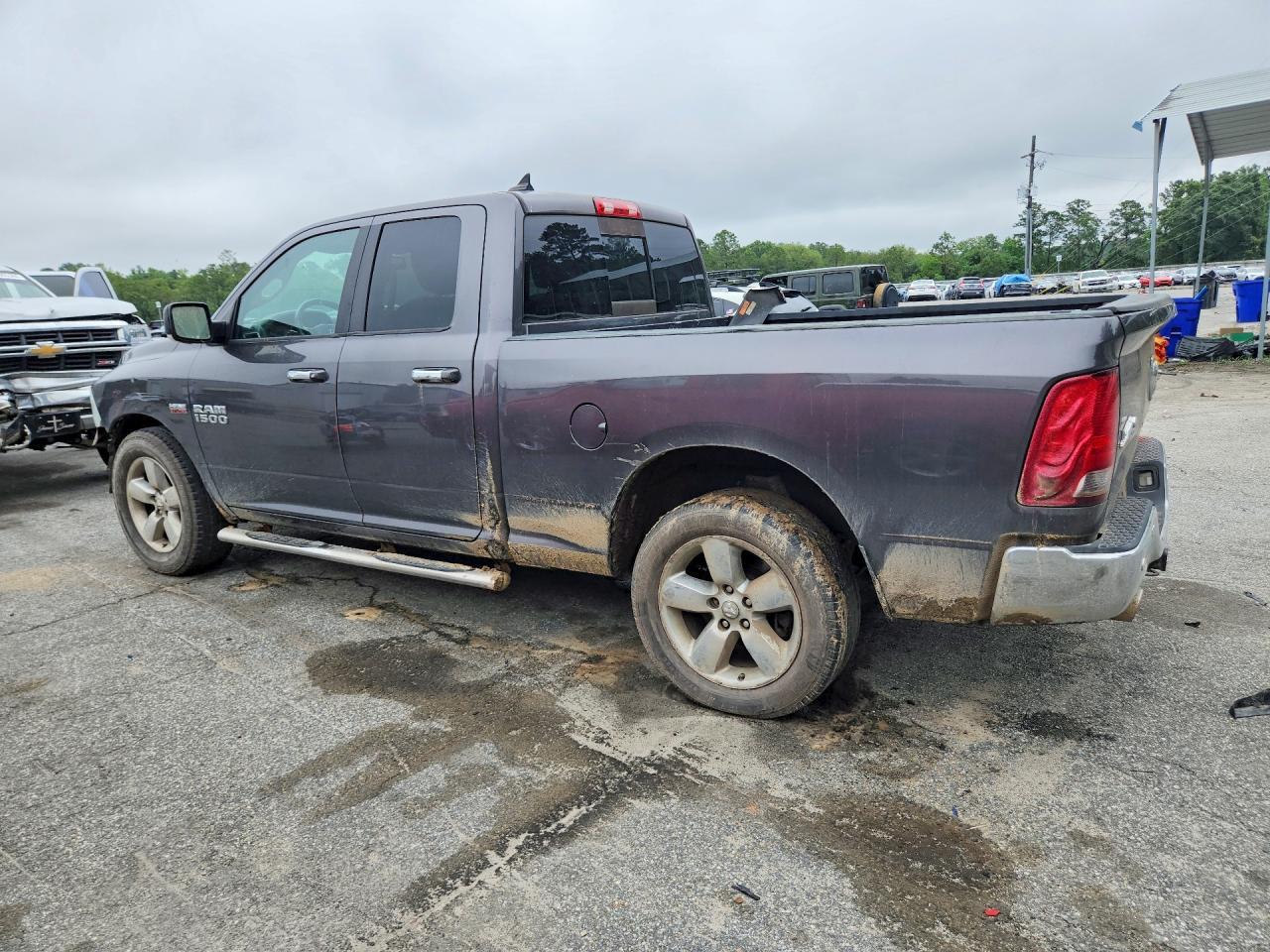 2017 Dodge RAM 1500 SLT