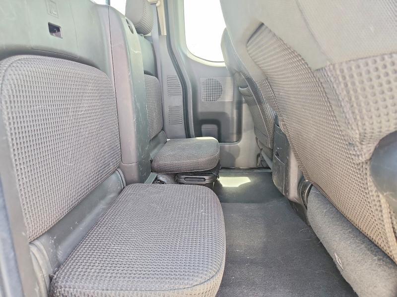 2006 Nissan Frontier SE