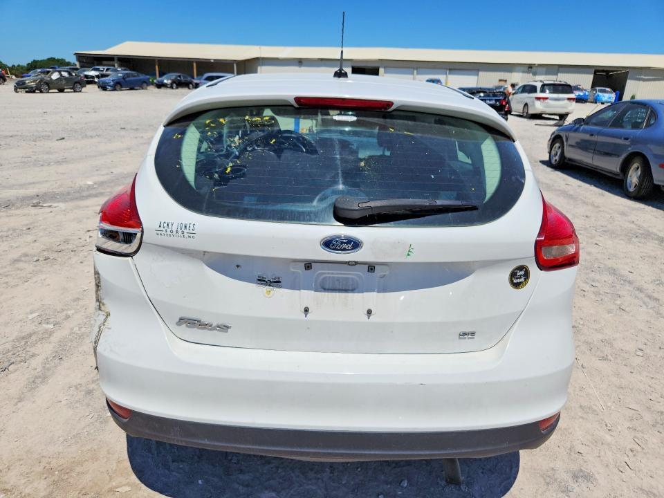2018 Ford Focus se