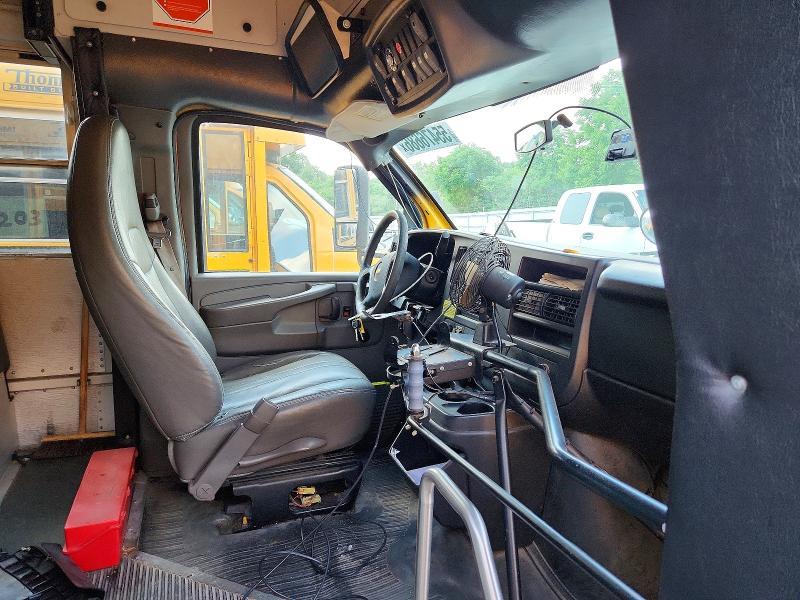 2010 Chev 2010 Thomas Minotour G3500-School Bus