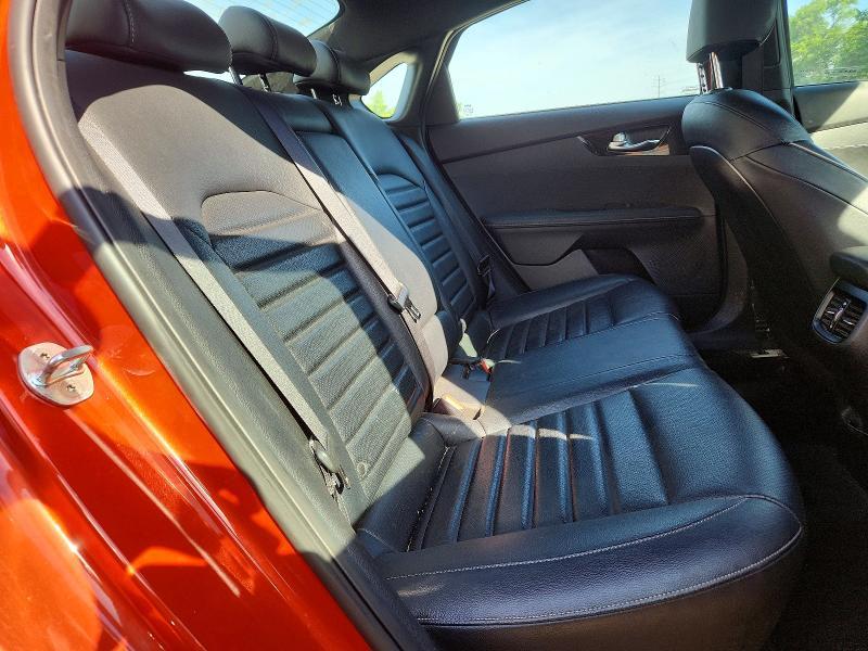 2023 KIA Forte gt Line