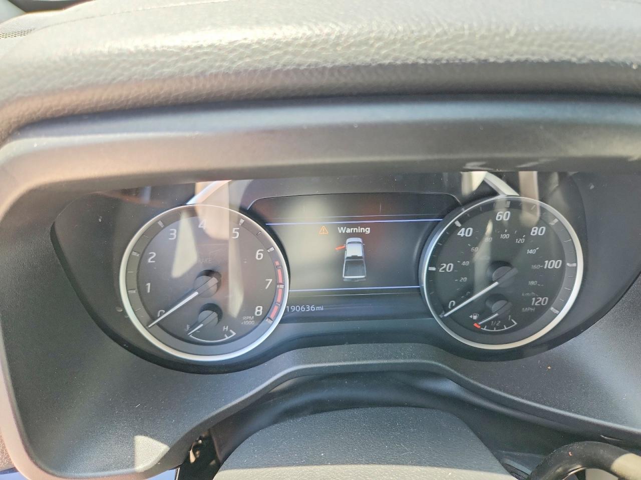 2022 Nissan Titan XD SV