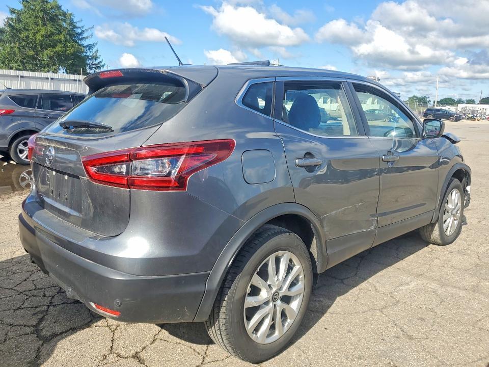 2021 Nissan Rogue Sport s