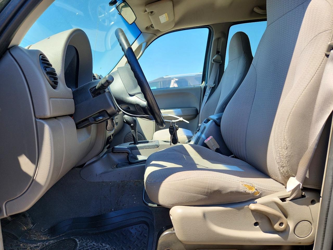 2003 Jeep Liberty Sport