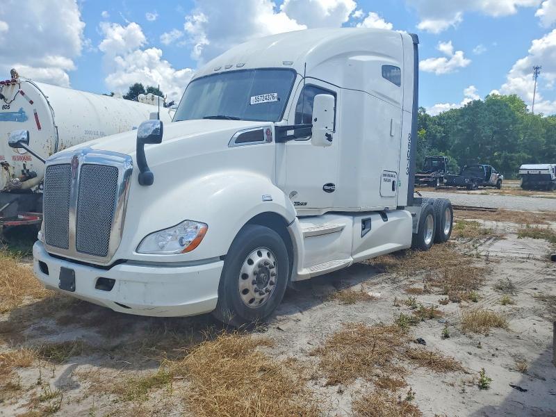 2019 Kenworth Construction T680