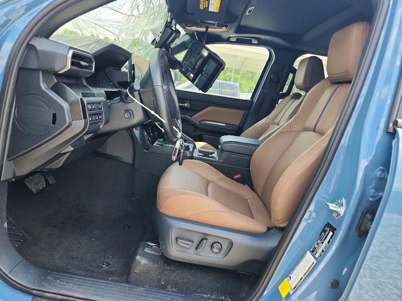 2025 Toyota 4runner Limited hv