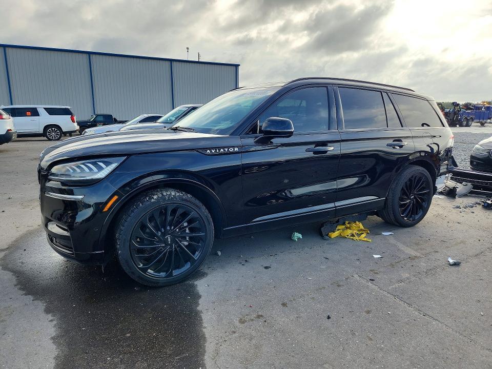 2022 Lincoln Aviator Reserve