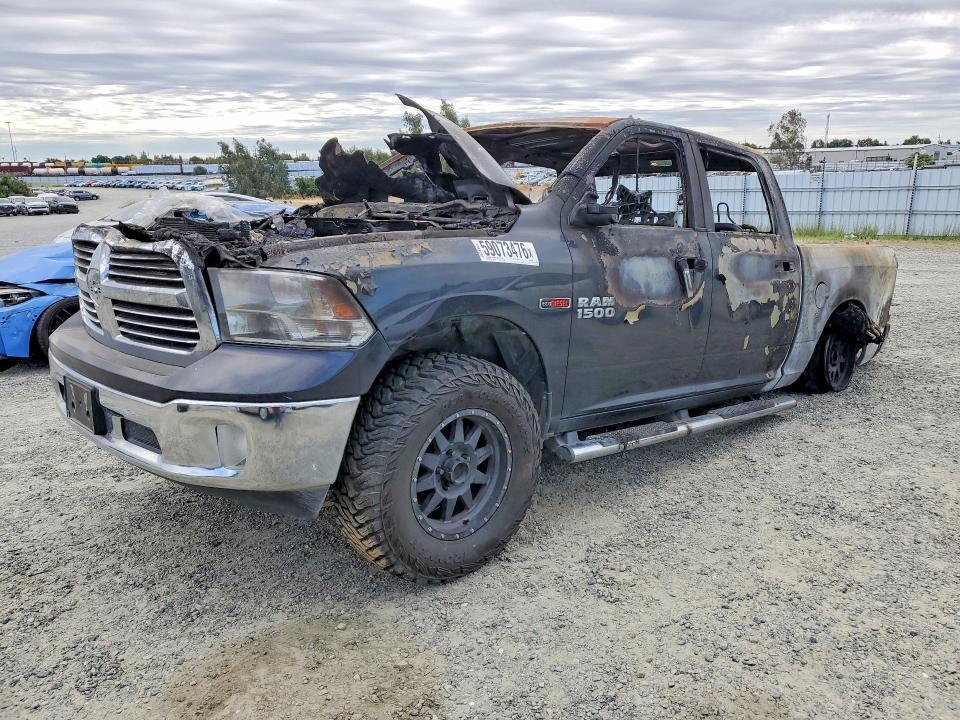 2015 Dodge RAM 1500 SLT