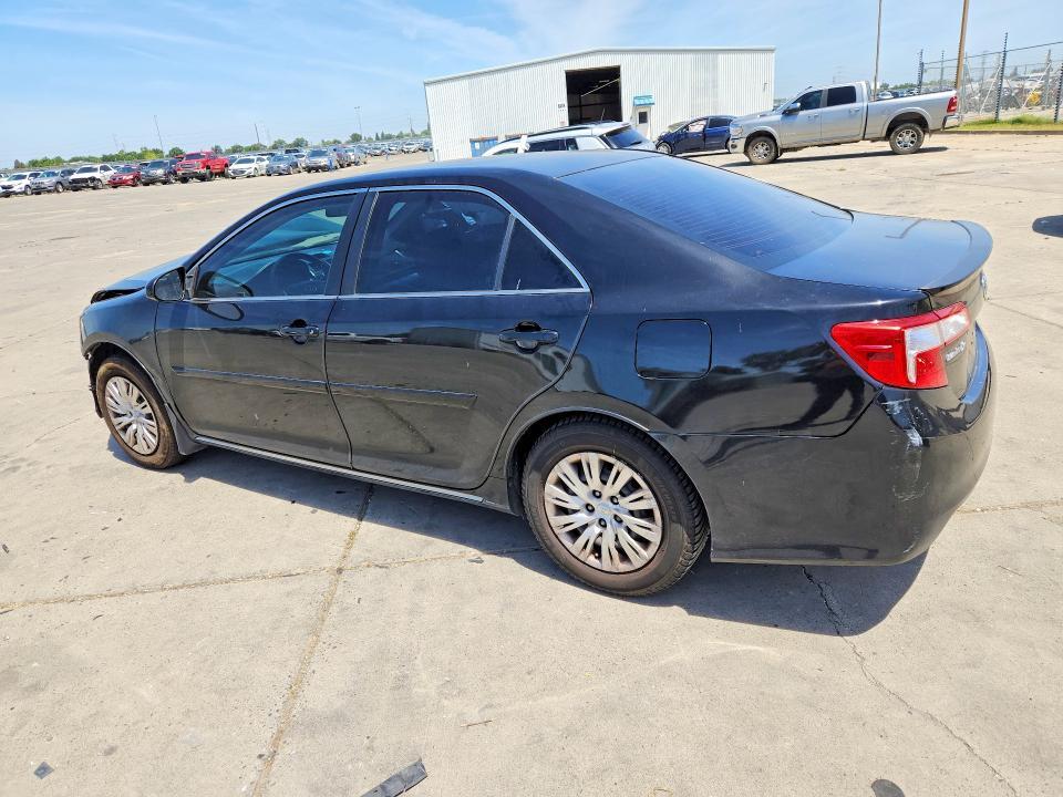 2012 Toyota Camry le