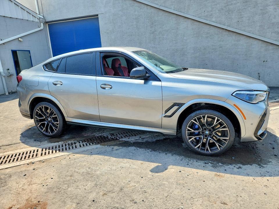 2021 BMW X6 M/M Competition