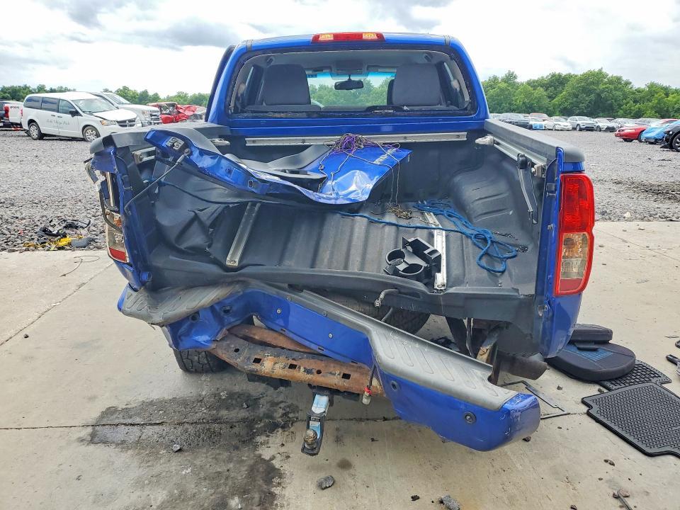 2013 Nissan Frontier s