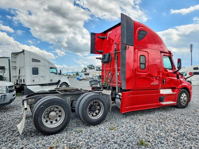 2021 Freightliner Cascadia 126 Semi Truck