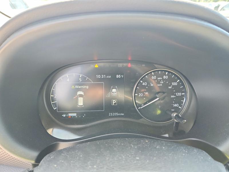 2024 Nissan Kicks sv