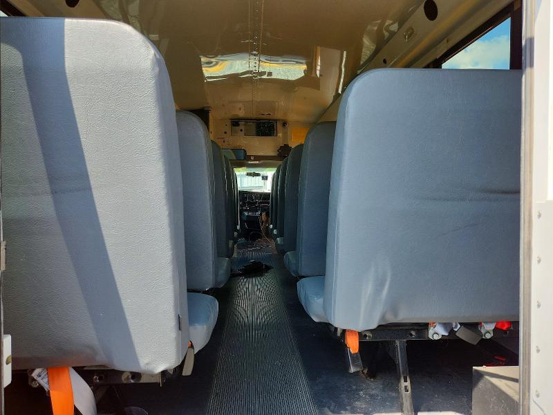 2014 Chev 2014 Collins Bantam G4500-School Bus