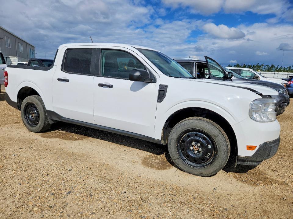 2024 Ford Maverick XL