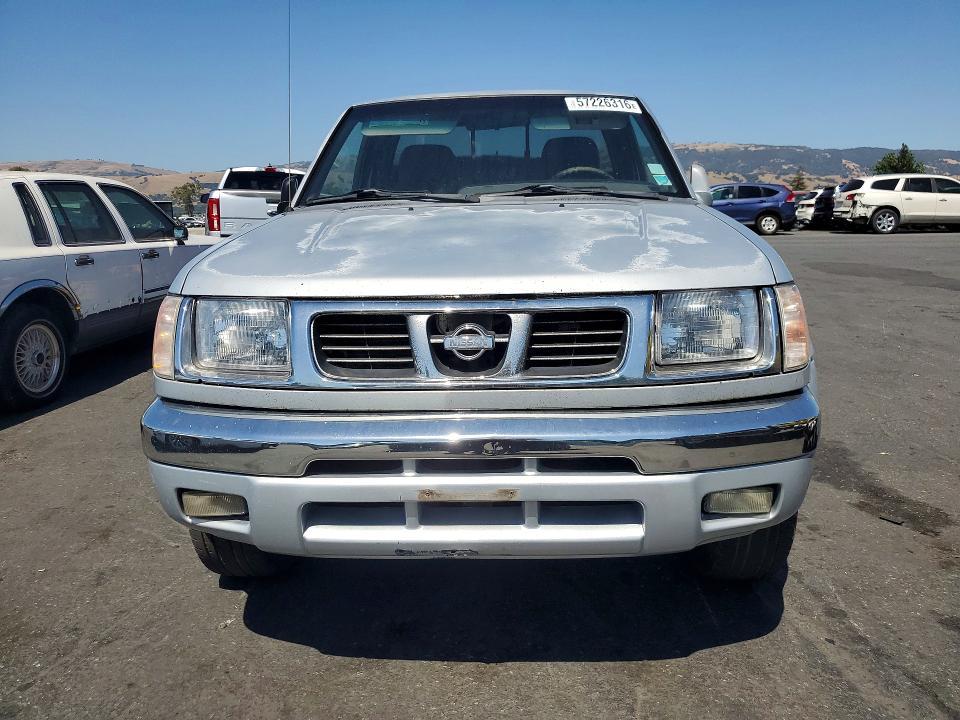 2000 Nissan Frontier XE-V6