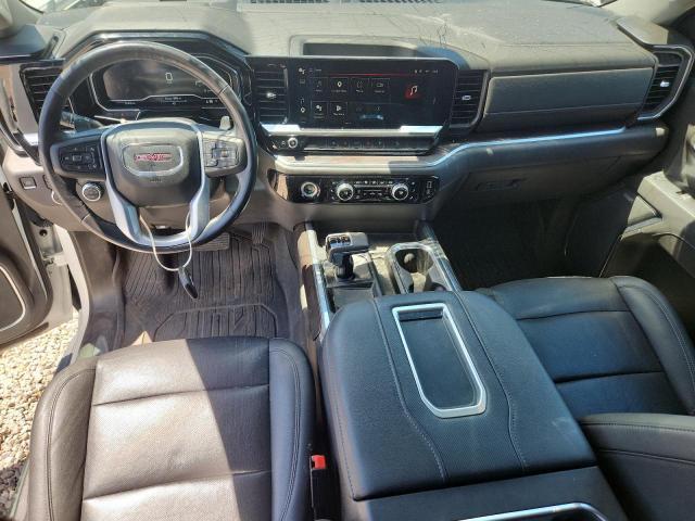 2022 GMC Sierra K1500 SLT