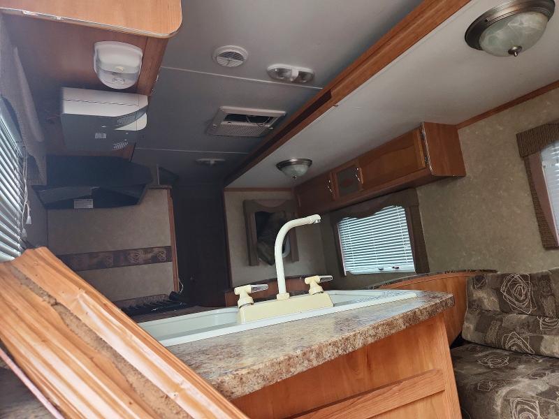 2010 Gulf Stream Innsbruck Camper