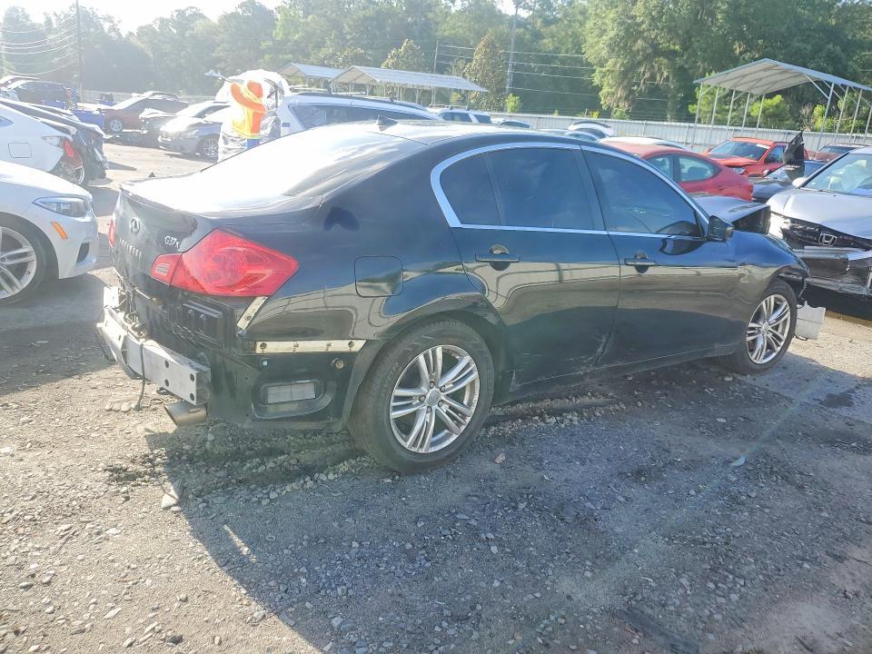 2013 Infiniti G37 Sedan x