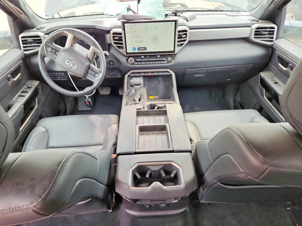 2025 Toyota Tundra Crewmax Limited