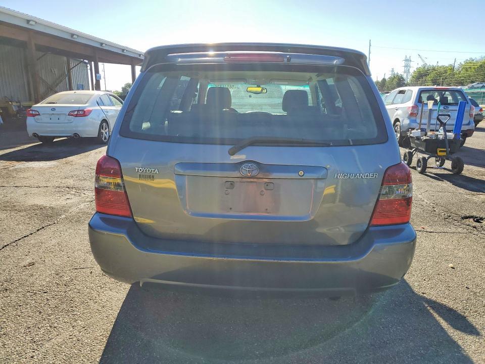 2005 Toyota Highlander Base