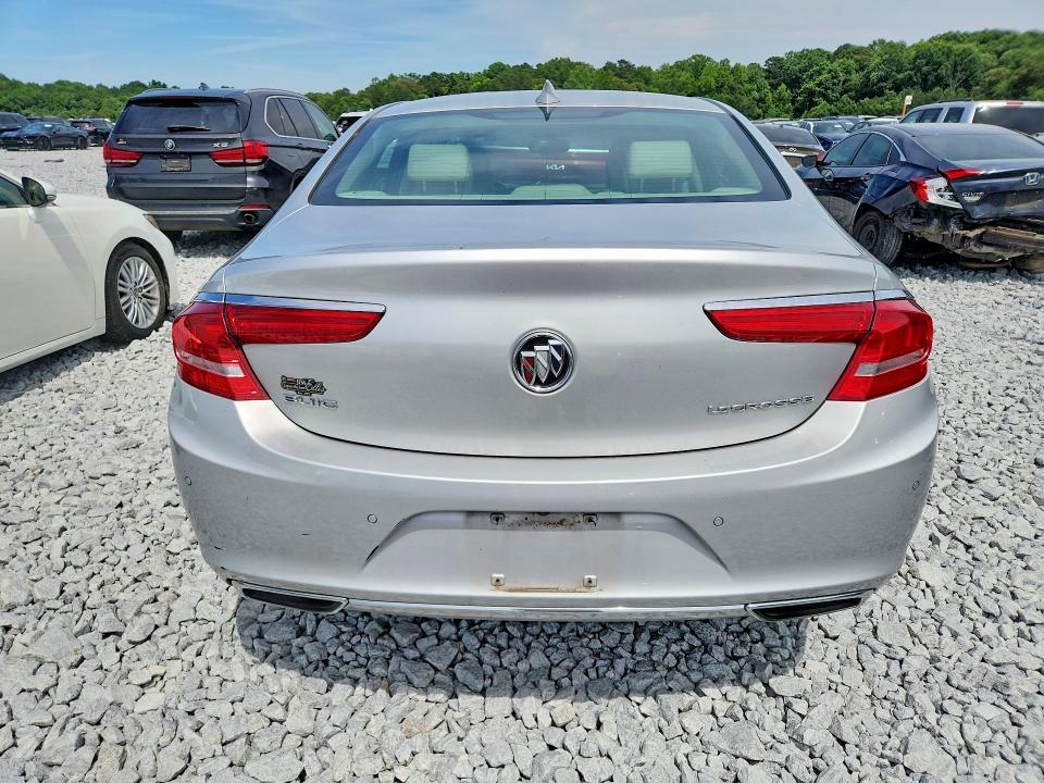 2017 Buick Lacrosse Essence