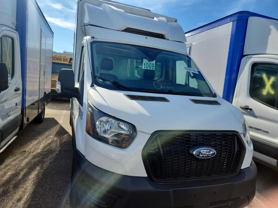 2020 Ford Transit Delivery Truck