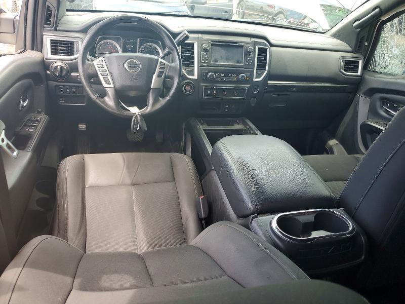 2018 Nissan Titan SV