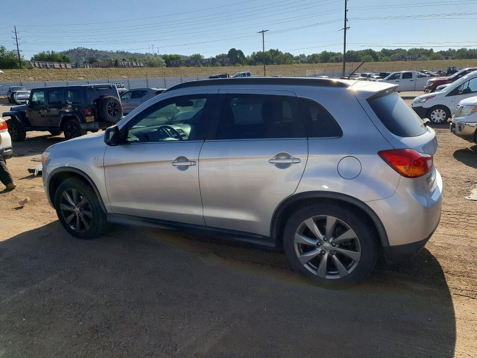 2013 Mitsubishi Outlander Sport le