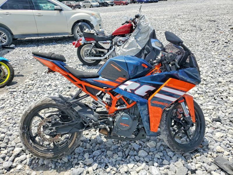 2024 KTM 390 RC