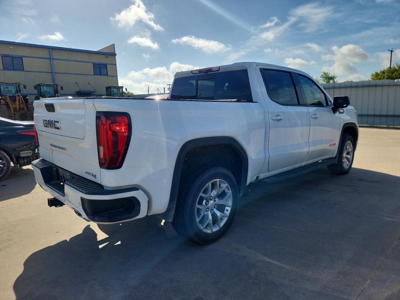 2021 GMC Sierra K1500 AT4