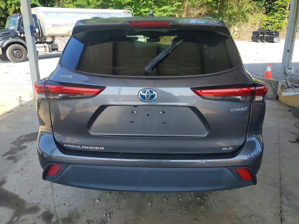 2022 Toyota Highlander Hybrid xle